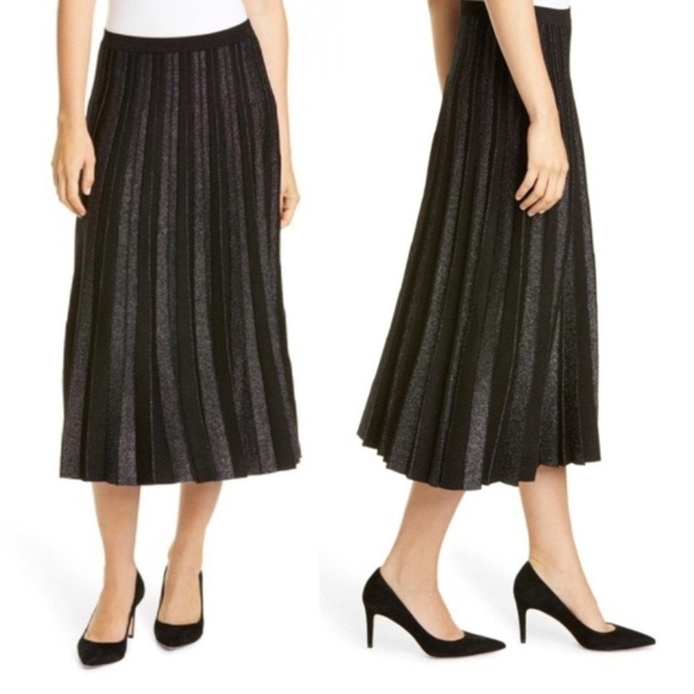 NWT Lewit Metallic Stripe Pleated Sweater Skirt Size Small Black & Silver
